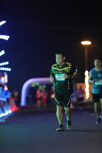 BIB: 43827, 00000
                            <button type="button" onclick="openModal(20715691)" class="btn btn-primary btn-sm float-right btn-popup" data-toggle="modal" data-target=".modal-high-quality">
                        <i class="fas fa-shopping-cart"></i> Add to Cart
                    </button>
                                            <button type="button" onclick="isThisMe(20715691, true)" class="btn btn-success btn-sm float-right btn-popup btn-isme hidden" data-toggle="tooltip" data-placement="bottom" title="นี่คือรูปของคุณใช่ไหม คลิกที่นี่เพื่อเอาเข้าอัลบั้ม">
                        <i class="fas fa-plus"></i> Add to album
                    </button>
                    <button type="button" onclick="isThisMe(20715691, false)" class="btn btn-warning btn-sm float-right btn-popup btn-isnotme hidden">
                        <i class="fas fa-ban"></i> Remove from album
                    </button>